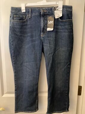Lee Midrise Capri Regular Fit Jeans Nightly Set Dark Blue Wash Size 16M NWT